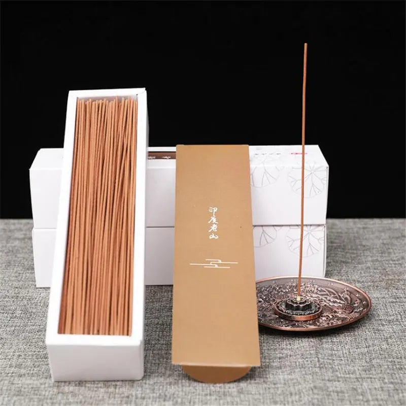 Essência do Himalaia: Incensos Tibetanos de Sândalo